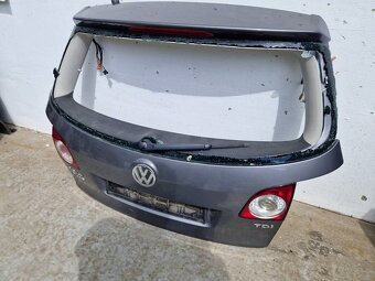 VW Golf 5 V plus zadné kufrove dvere - 2