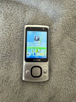 Nokia 6700 slide - 2