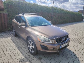 Volvo XC60 - 2