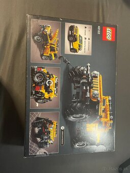 LEGO technick Jeep wrangrel - 2