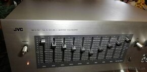 Jvc eqalizer SEA 50 v peknom vstave. - 2