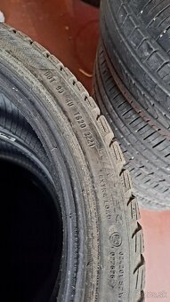 Pneu 225/40 r18 - 2