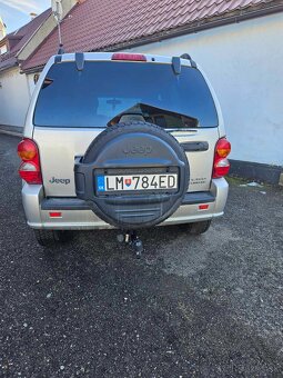 Jeep Cherokee - 2
