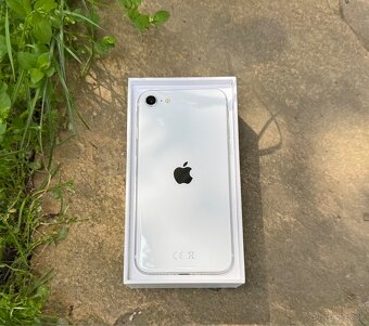 Apple iPhone SE 2020 64GB White - 2