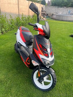 APRILIA sr50 street racing - 2
