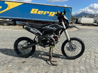 Predám čisto nový nejazdený Pitbike ASIX XB68 140CM3 + El. š - 2