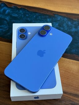iPhone 16 Plus 128gb Blue 100% bateria - 2
