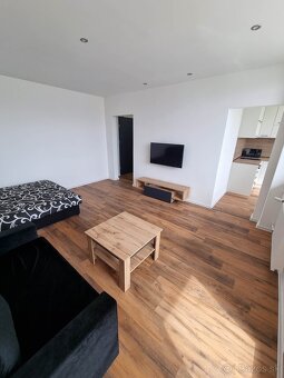 Nový 1+1 byt, 43m2, Bernolakova OC Galeria, terasa - 2