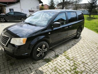 Chrysler Voyager 7 Miestne 2009/ - 2