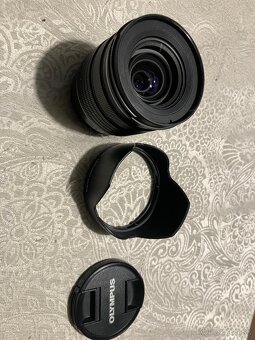 Olympus M. Zuiko Digital ED 12-45mm f/4 PRO - 2