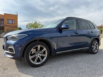 BMW X5 3.0d, 195 kW, 2020, panorama, Harman Kardon - 2