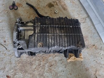 Olejova vana Kia sportage JE KM - 2