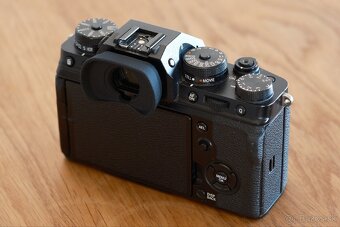 Fujifilm X-T4 - 2