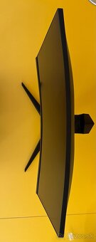 AOC 24” 144hz herny monitor - 2