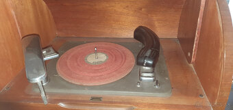 stary gramofon - 2