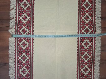 Ručne vyšívané obrusy -retro - 2