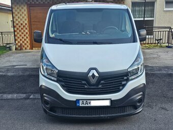 RENAULT TRAFIC  97.700 km - 2