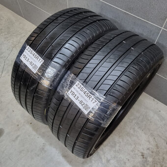 Letné pneumatiky 235/45 R17 MICHELIN - 2