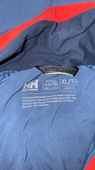 Helly Hansen lyžiarska bunda - 2