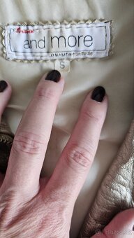 Dámska kožená bunda zn. Baťa - 2