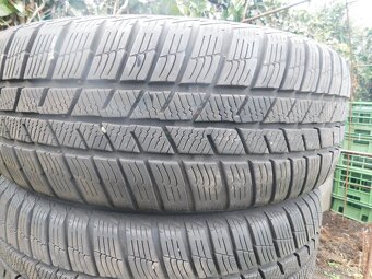 195/60R15 - 2