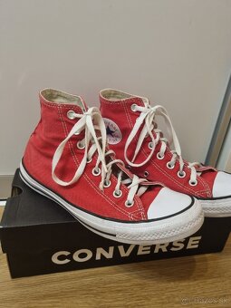 Červené Converse tenisky č.40 - 2