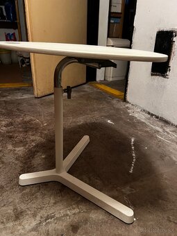 Prídavný stolík na notebook IKEA - 2