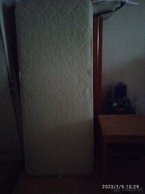 Predám košík na prádlo za35e a plastový za20e - 2