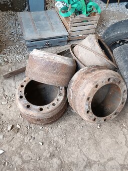 Tatra 148  náhradné diely - 2