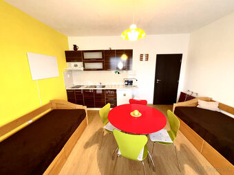 PREDÁM APARTMÁN S BALKÓNOM PODHÁJSKA - 2