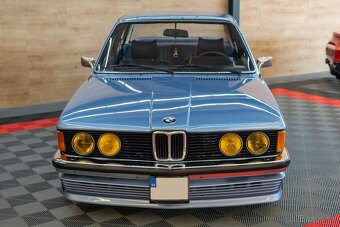 BMW Rad 3 320i E21 - 2