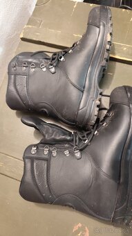 predam pracovne topanky 43 goretex - 2