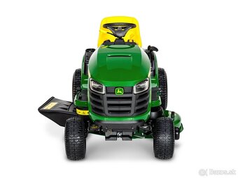 Traktorová kosačka John Deere X107 - 2