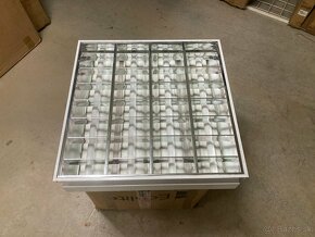 Neónové kazetové stropné svetlo - 60 x 60 cm - cca 50 ks - 2