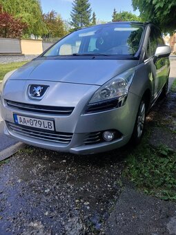 Peugeot 5008 - 2