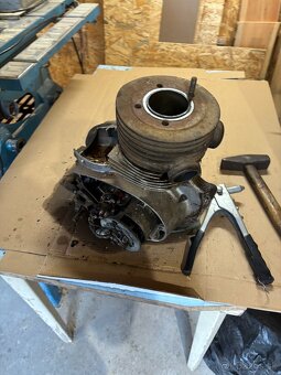 Motor Jawa 250/353 - 2