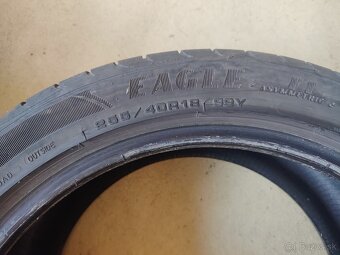 Predám Pneu 255/40R18 99Y leto - 2