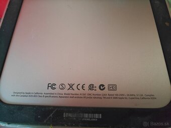 Apple Monitor - 2
