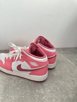Jordan tenisky - 2