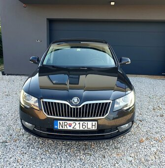 Škoda Superb 2.0 tdi 4x4 - 2