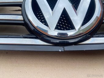 Predám prednú masku VW Passat B7 - 2