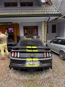 Prenájom Ford Mustang 5.0 V8 – 470HP, RWD, short shift - 2