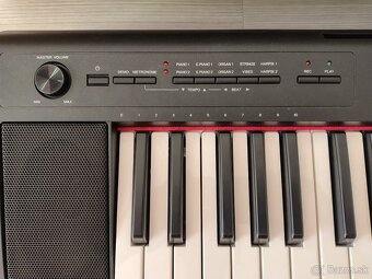 Digitálne piáno NP-12B Yamaha - 2