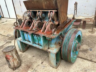 Čelusťovy drvič - 2