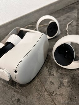 Predám virtuálnu realitu Meta Quest 2 128gb - 2