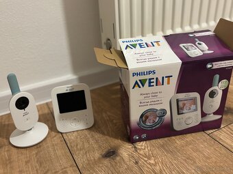 Predám digitálnu video pestúnku Philips AVENT SCD620 - 2