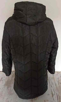 Predĺžená zimná bunda s kapucňou - veľkosť 44/ 46 - 2