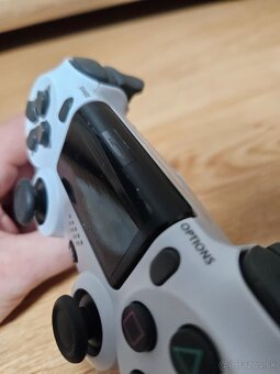 Ps4 ovladac novy nepouzivany - 2