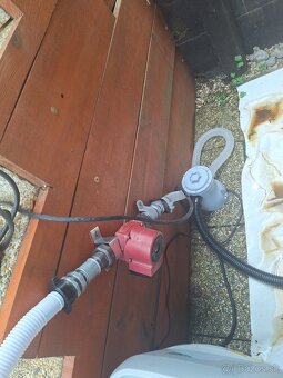 Solarny ohrev bazéna vyrivky - 2