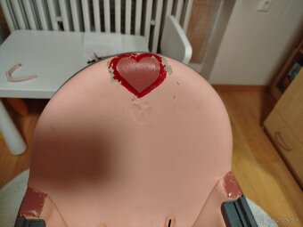 Stolička na kŕmenie - 2